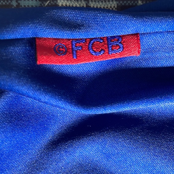 FC Barcelona 2017/2018 Stadium Home Jersey - Picture 4 of 4